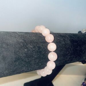 Handmade rose quartz bead bracelet